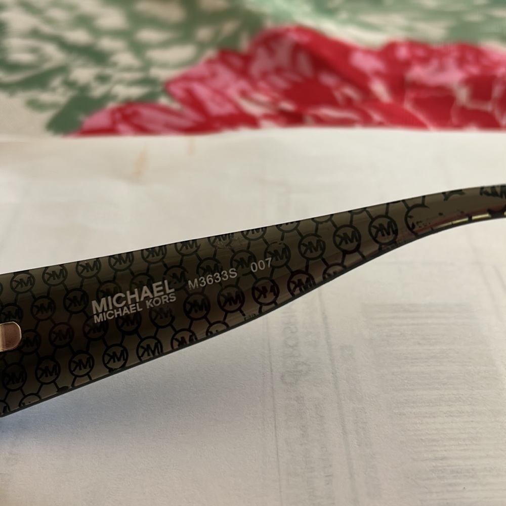 Michael Kors, sunglasses deep dark gray - Picture 2 of 6